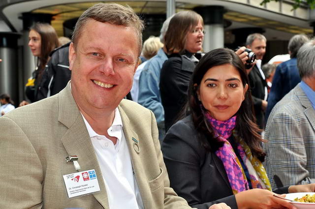 Zu_Tisch   090.jpg